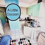 Petit Cocon Pres De La Grande *